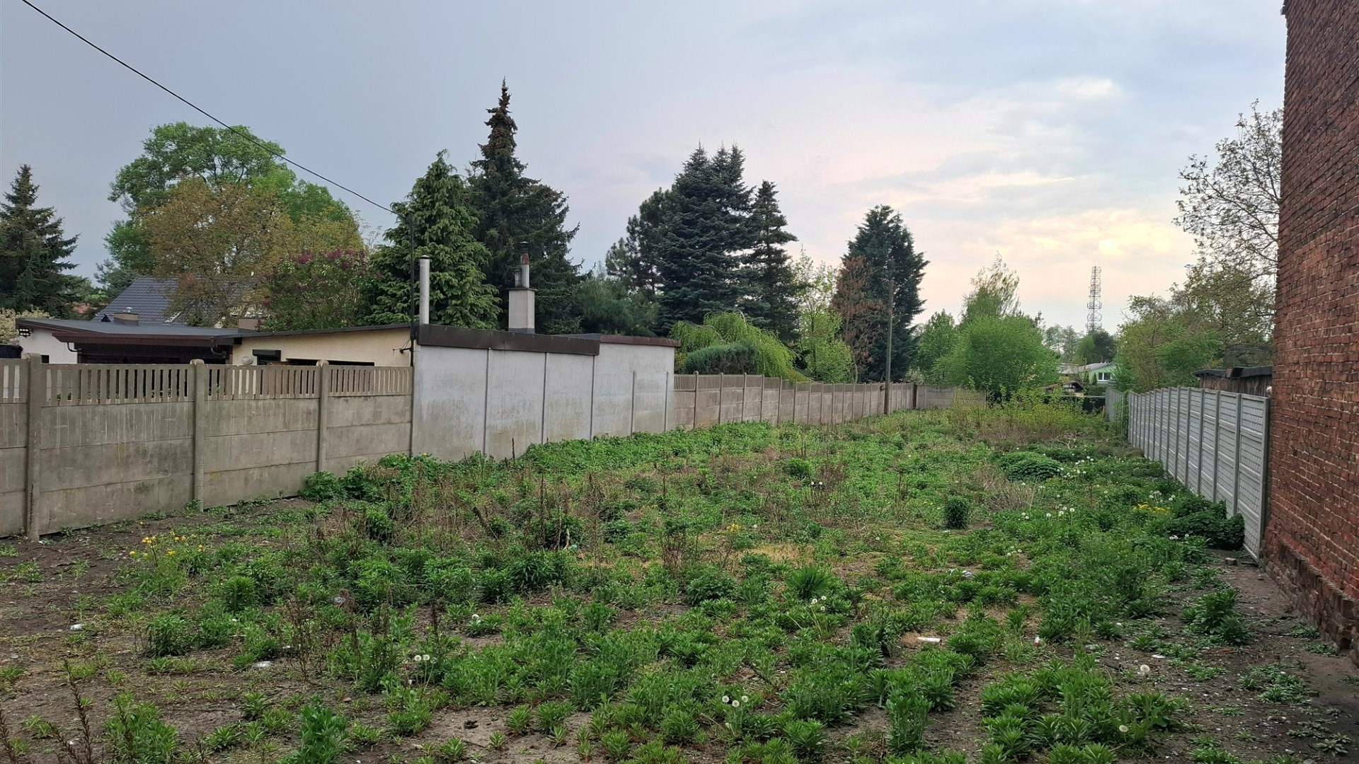 Działka na sprzedaż