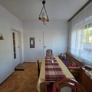 Dom na sprzedaż