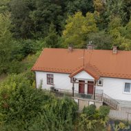 Dom na sprzedaż