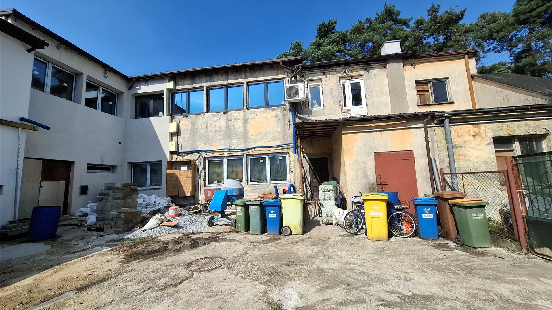 Lokal na sprzedaż