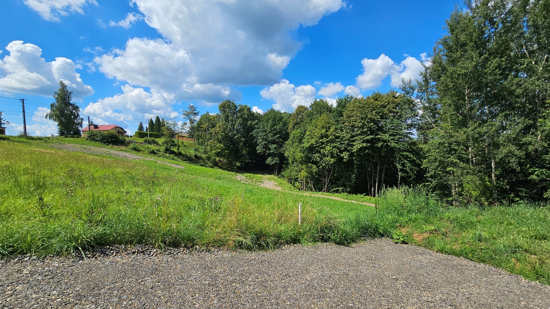 Działka na sprzedaż