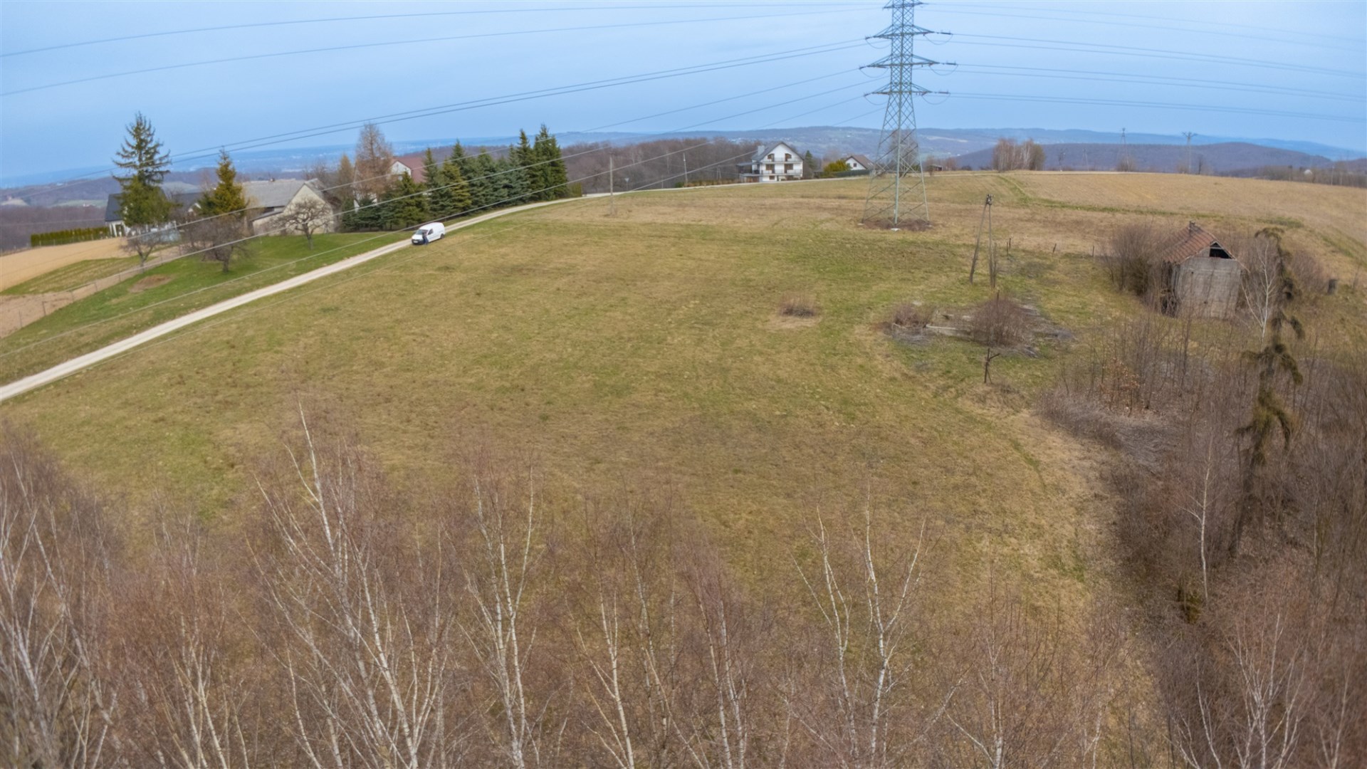 Działka na sprzedaż