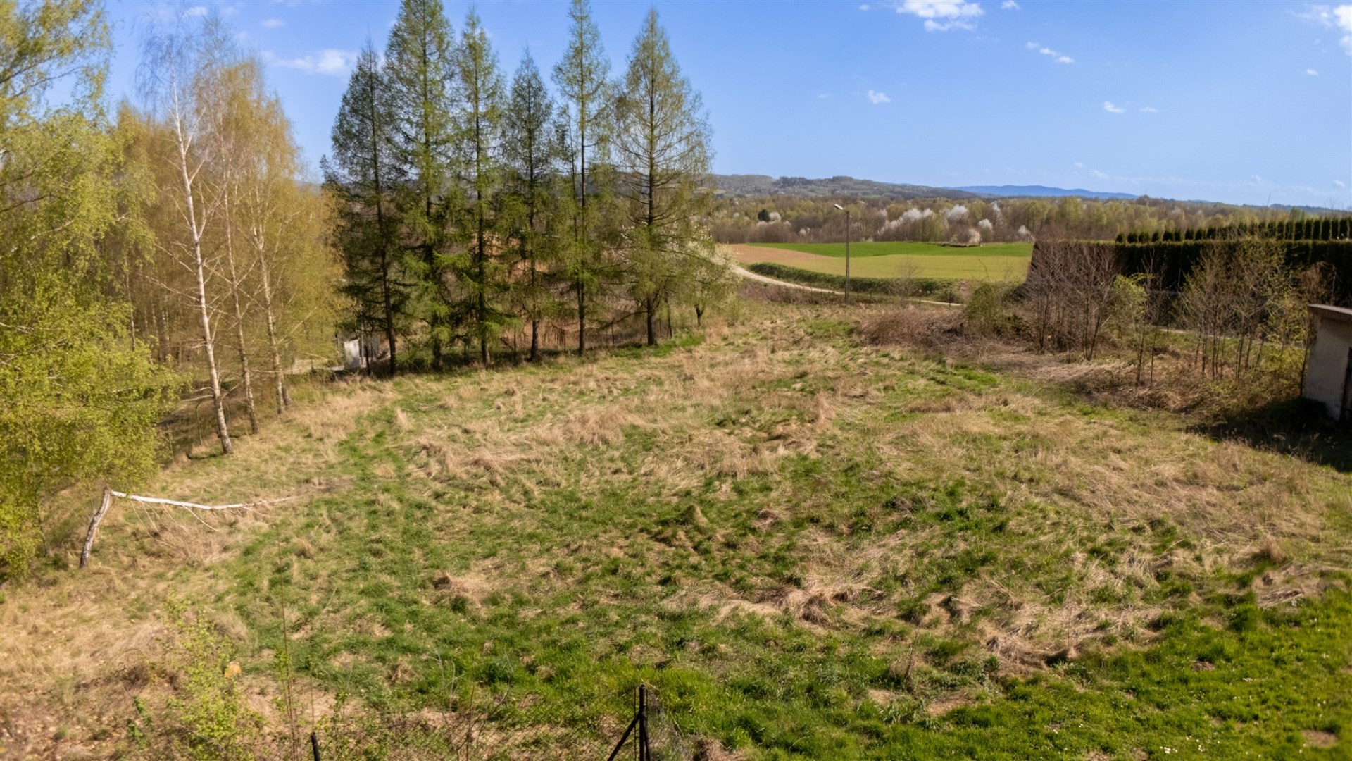 Działka na sprzedaż