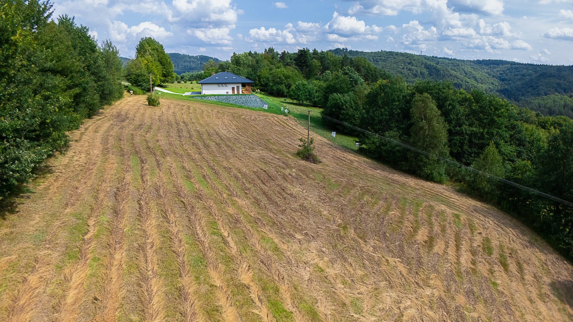 Działka na sprzedaż