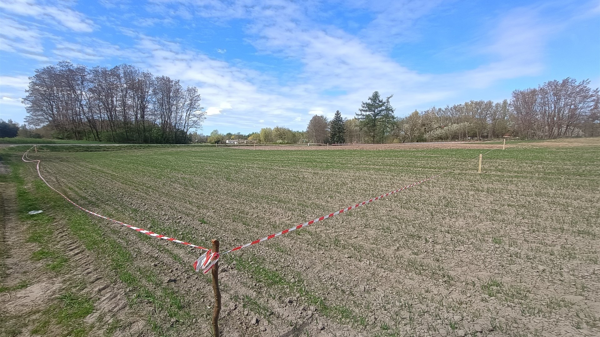 Działka na sprzedaż