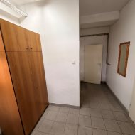 Lokal na sprzedaż